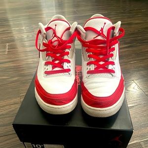 Air Jordan Retro 3